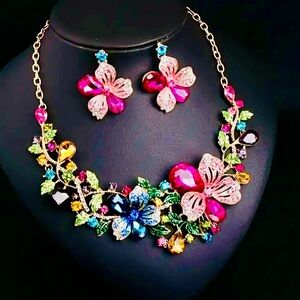 Floral Necklace & Earrings Set – Glass Mosaic & Alloy Brand new